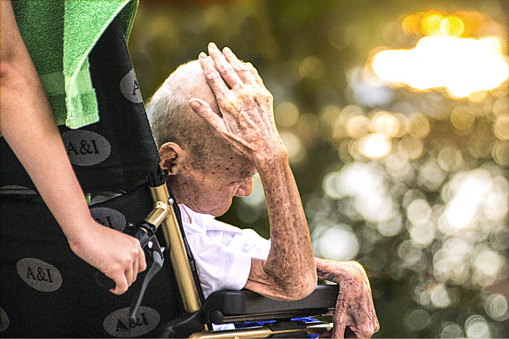 Уход за больными с деменцией в Новотроицке (Оренбургская область)